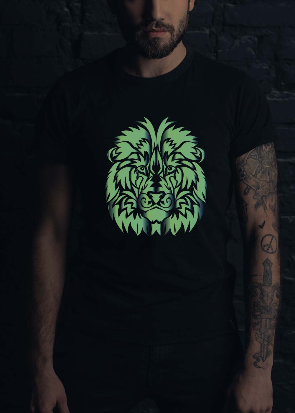 Lion glowing t shirt